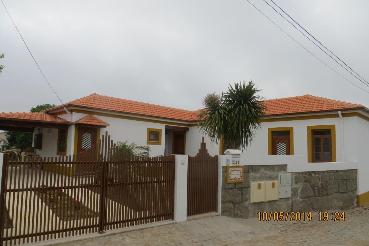 Casa Da Avo, Campo Praia A 2 Kms Do Mar Espinho  Exterior photo